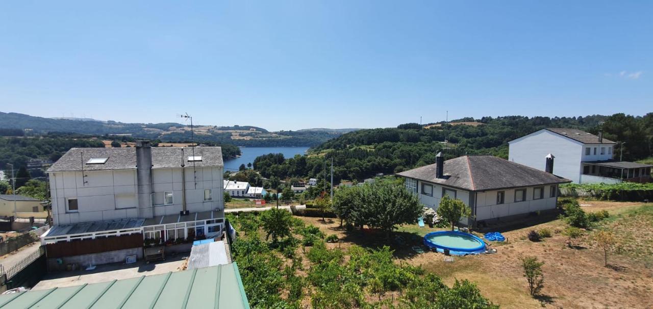 Apartamentos Portolux Portomarin Luaran gambar