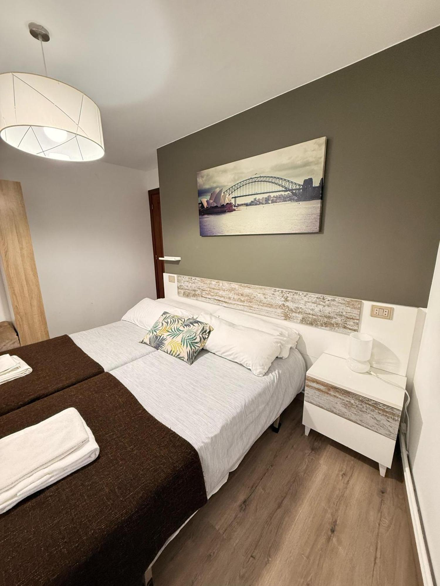 Apartamentos Portolux Portomarin Luaran gambar