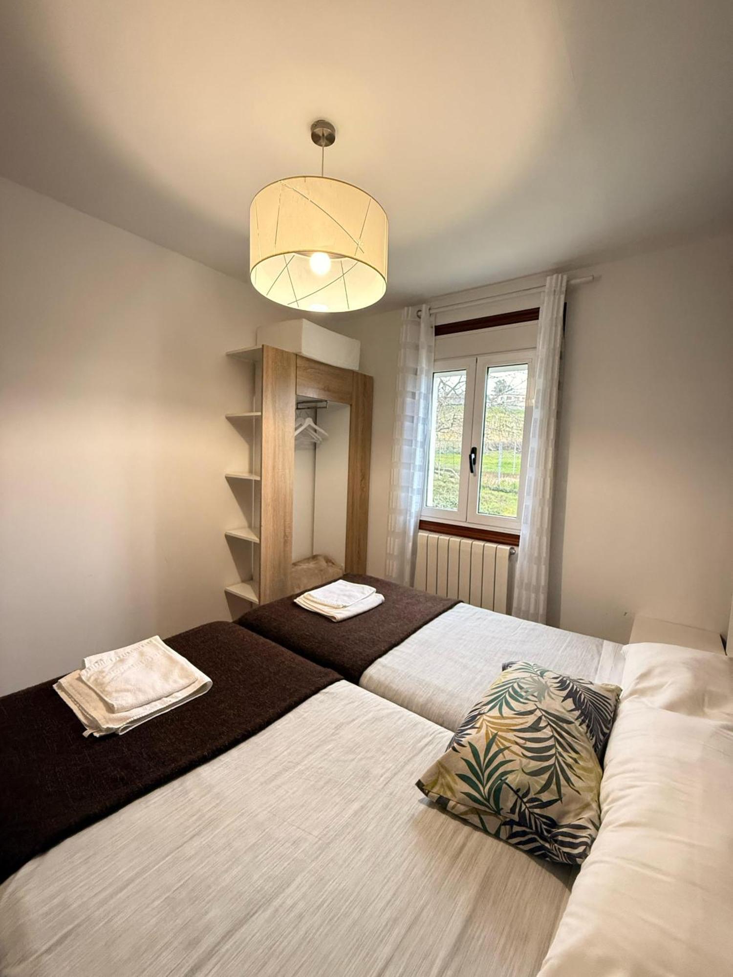 Apartamentos Portolux Portomarin Luaran gambar