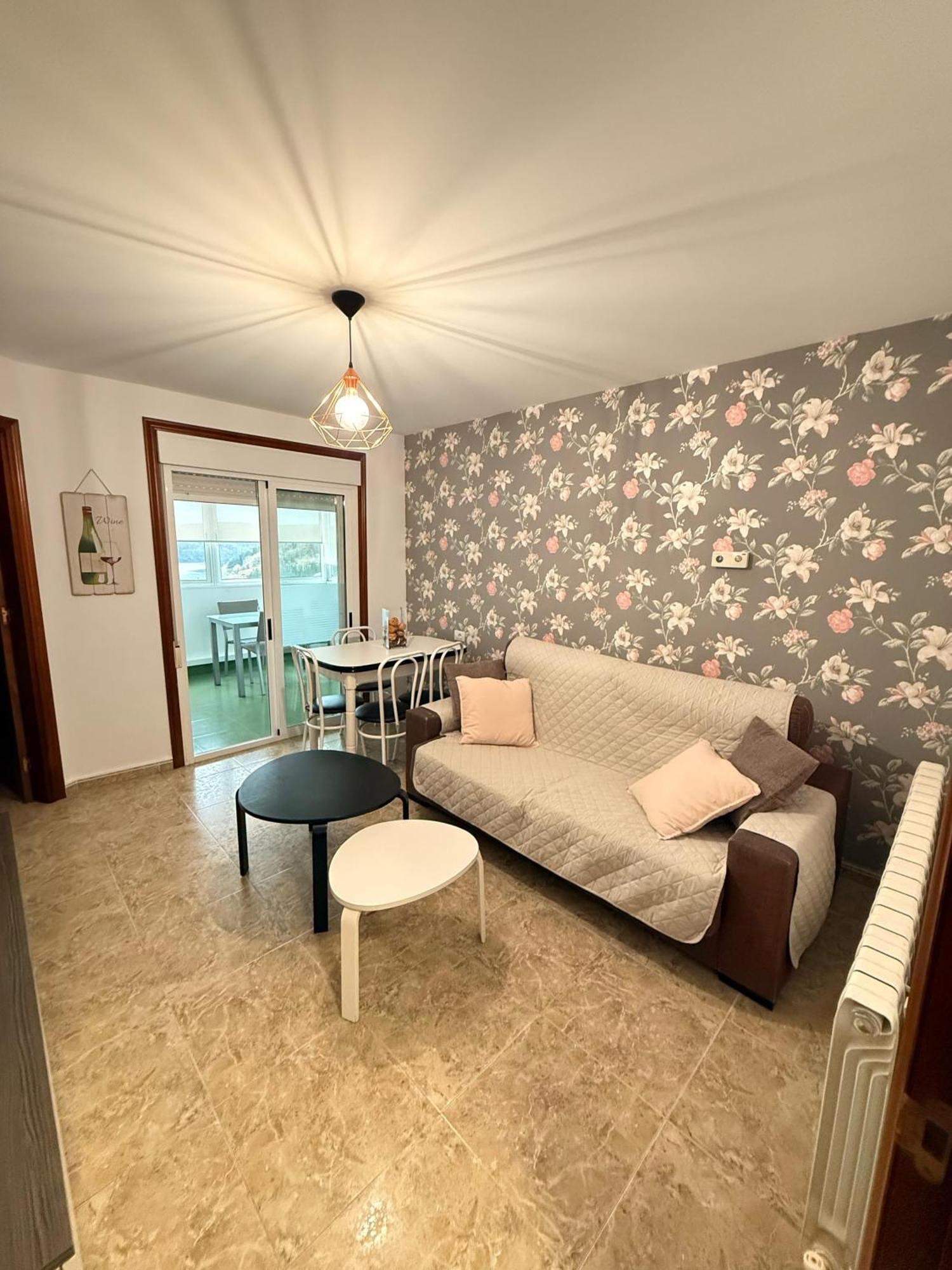 Apartamentos Portolux Portomarin Luaran gambar