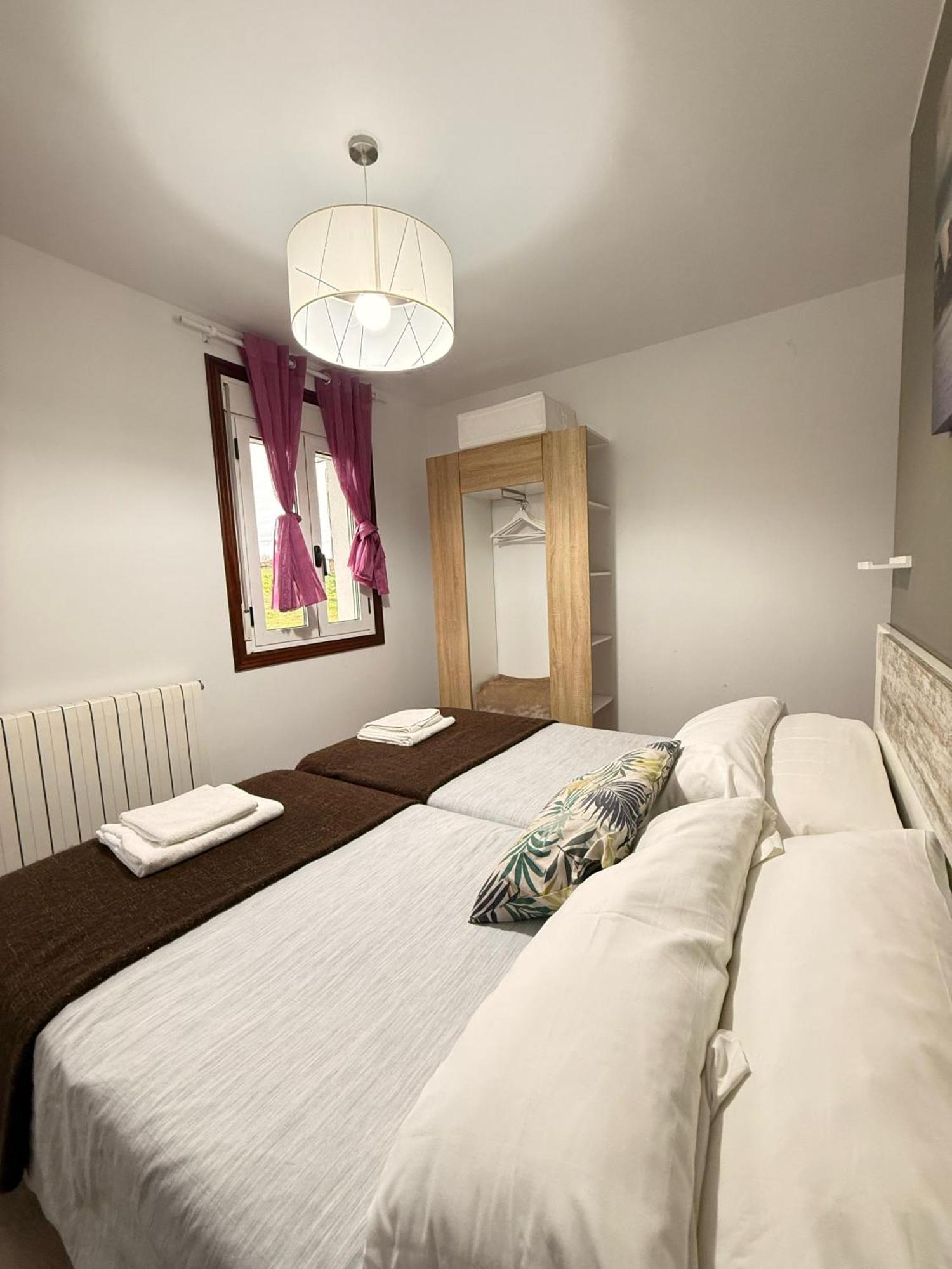 Apartamentos Portolux Portomarin Luaran gambar