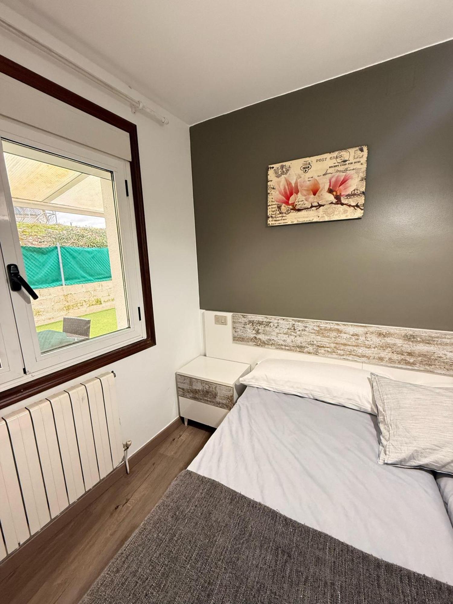 Apartamentos Portolux Portomarin Luaran gambar